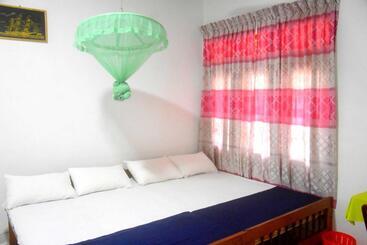 פנסיון Wilpattu Lakwin Guest