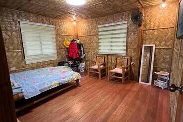 پانسیون Bahay Kubo Zailaih