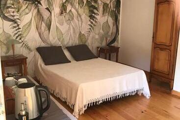 Bed and Breakfast Chambre D Hôte Aux Pivoines