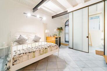 پانسیون Arienti 15