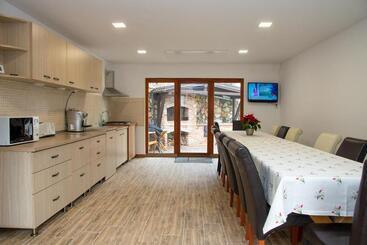 פנסיון Casa Dintre Brazi Hunedoara