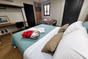 پانسیون Pousada Jardim Do Lago