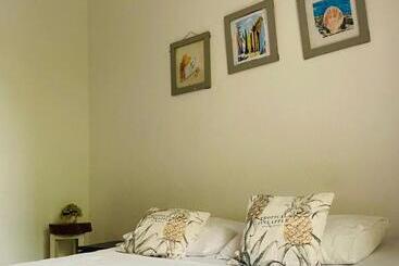 فندق صغير Casita De Playa Bomalu