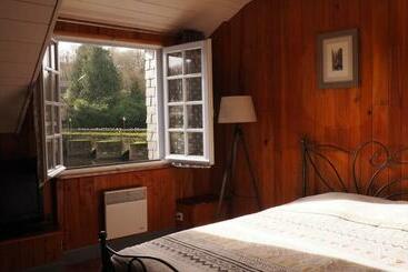 住宿加早餐  Au Pied Du Pont