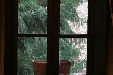 בית מלון כפרי Las Caldas