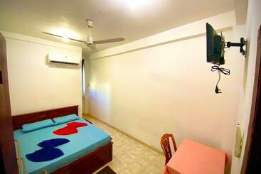 ペンション Grand White