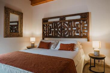 بنسيون Moon S Tower Suite&rooms