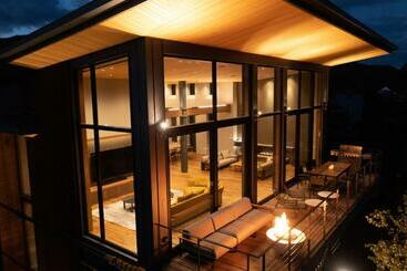 アパートホテル Zai On