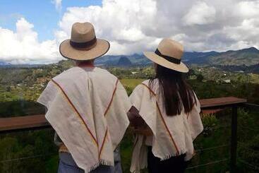 הוסטל Finca Y Glamping Grinta