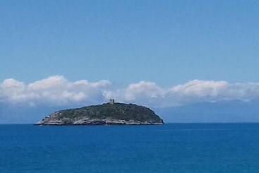 تختخواب و صبحانه Il Corvino