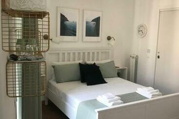 تختخواب و صبحانه Pizzo Central House