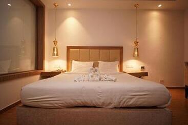 בית מלון כפרי Amora   Rajnandgaon