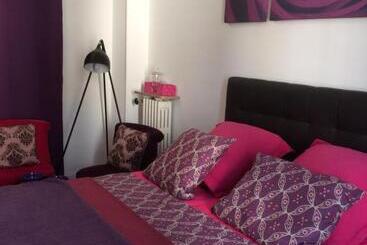 پانسیون Chambres Dans Guest House Centre Ville