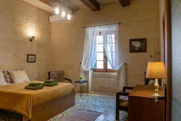 پانسیون Id Dar Ta Censu