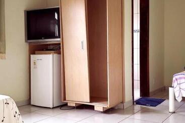 펜션 Real De Caeté