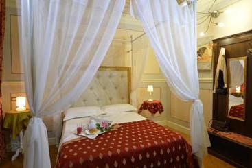 تختخواب و صبحانه In Tarquinia Albergo Diffuso