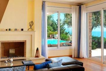 Corfu Luxury Villas