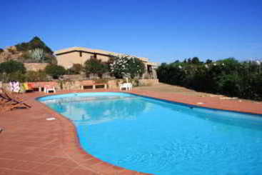 اقامتگاه Villaggio Costa Paradiso