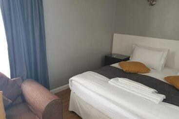 Bed and Breakfast Watts Lodge