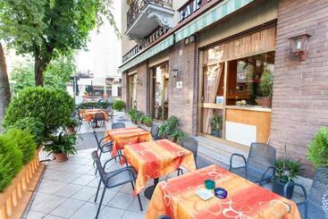 בית מלון כפרי Ristorante San Carlo