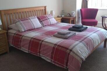 膳宿费 Tirionfa Guest House