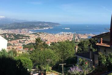 پانسیون Trilogy