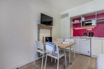 住所  Belambra Clubs Presqu île De Giens   Riviera Beach Club