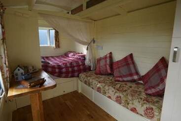 بيت ريفى Showman S Hut @ Westcote