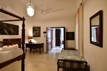 민박 La Closerie   Bay Of Bengal