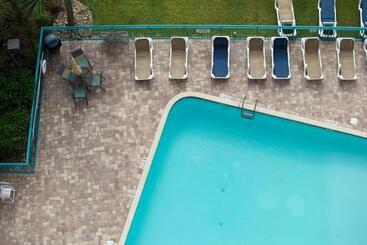 בית מלון כפרי Sand Castle Resort By Patton Hospitality