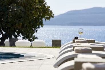 호텔 Santa Maria Luxury Suites & Spa