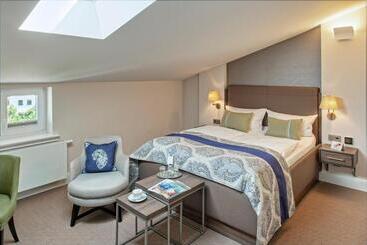 Отель Am Leuchtturm