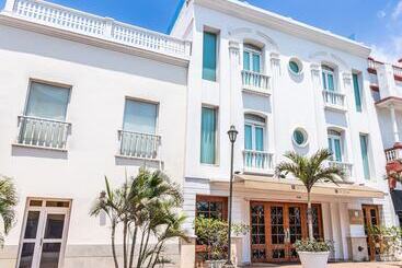 בית מלון כפרי Arsenal