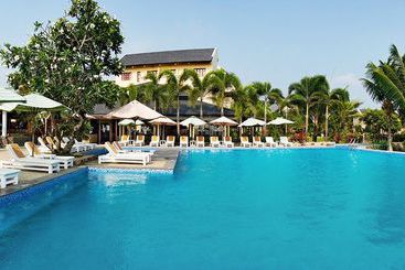هتل Eden Resort Phu Quoc