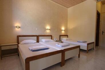 בית מלון כפרי Ionis