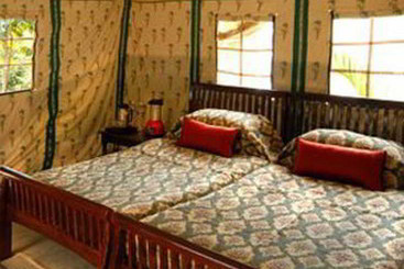 Отель The Hideaway River Lodge