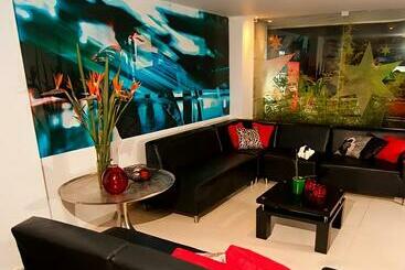 Aw Hotel Chipichape Urban