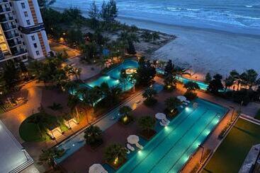 מלון דירות Timurbay Seafront Residence By Hardinahomes