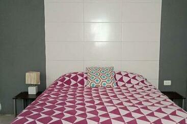 膳宿费 Queen Room Private Bathroom Aa Wifi 50 Mbps In Downtown Cancun