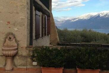 هتل Albergo Cavallino 10