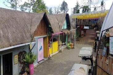 호텔 Semilir Glamping