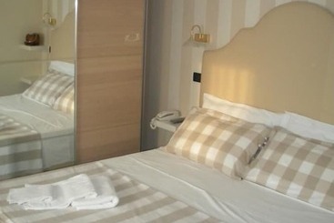 בית מלון כפרי Alba