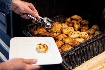 ホテル Akena Nantes Atlantis Zénith