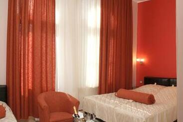 هتل Depandans Jezero