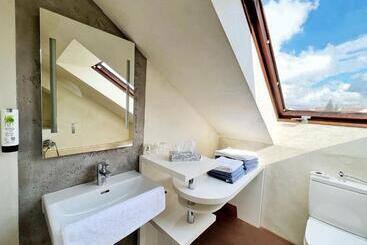 호텔 Hellers Twenty Four I 24hcheckin