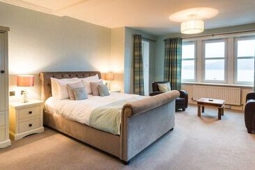 فندق Lamlash Bay