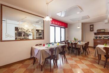 ホテル Locanda Al Centrale