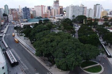 בית מלון כפרי Rede Andrade Guaira