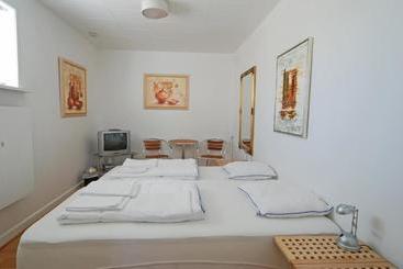 בית מלון כפרי Plesners Anneks