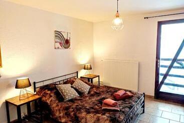 مبيت وإفطار õ 2040 Chambre Flocon